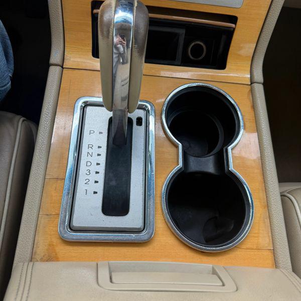 2008 Lincoln Navigator Base
