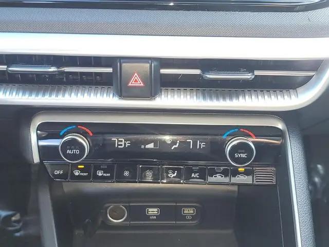 2022 Kia K5 GT-Line