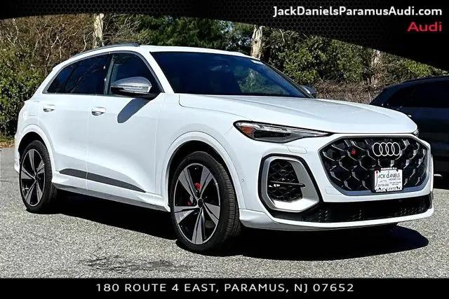 2026 Audi SQ5 Premium Plus TFSI quattro S tronic