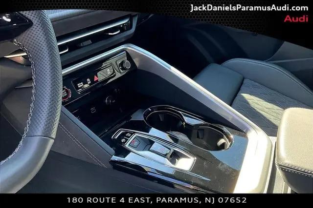 2026 Audi SQ5 Premium Plus TFSI quattro S tronic