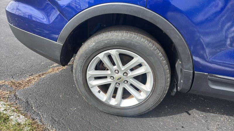 2015 Ford Explorer Base