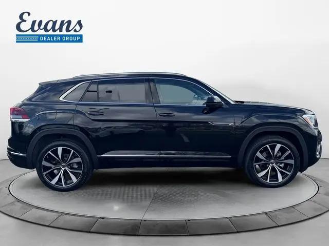 2026 Volkswagen Atlas Cross Sport SEL Premium R-Line