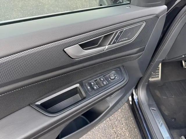 2026 Volkswagen Atlas Cross Sport SEL Premium R-Line
