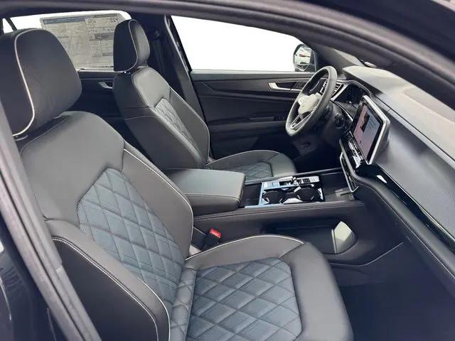 2026 Volkswagen Atlas Cross Sport SEL Premium R-Line