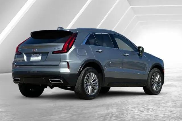 2024 Cadillac XT4 FWD Premium Luxury