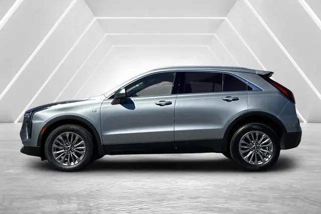 2024 Cadillac XT4 FWD Premium Luxury