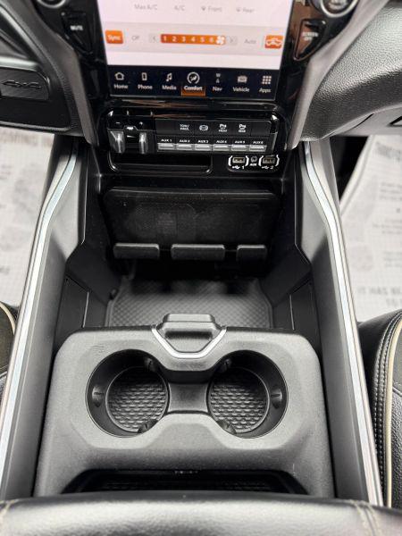 2022 Ram 2500 Laramie Crew Cab 4x4 6'4" Box