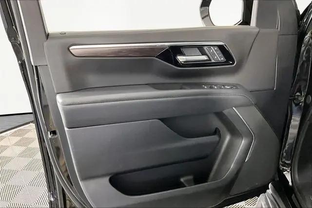 2025 Chevrolet Tahoe 4WD LT