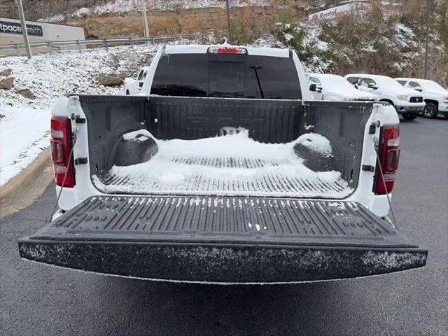 2022 Ram 1500 Big Horn Crew Cab 4x4 5'7" Box