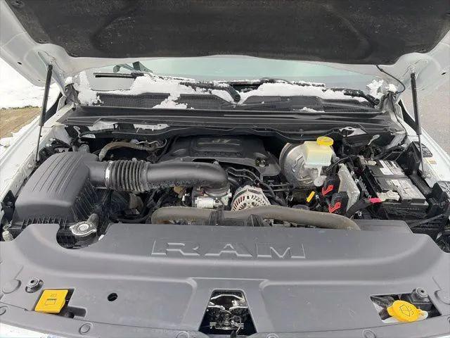 2022 Ram 1500 Big Horn Crew Cab 4x4 5'7" Box