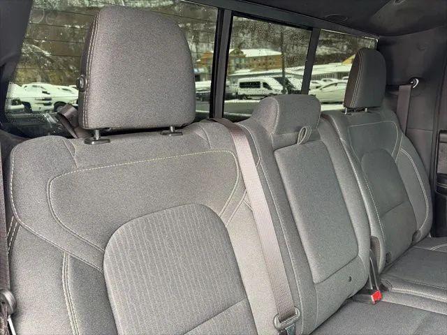 2022 Ram 1500 Big Horn Crew Cab 4x4 5'7" Box