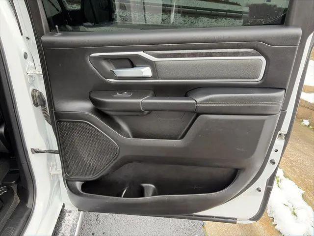 2022 Ram 1500 Big Horn Crew Cab 4x4 5'7" Box