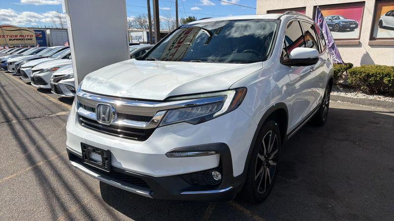 2020 Honda Pilot AWD Touring 8 Passenger for sale in New Britain, CT