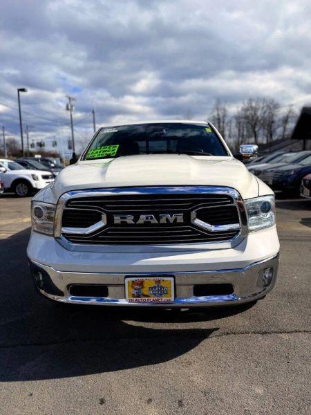 2017 Ram 1500 Limited Crew Cab 4x4 6'4" Box