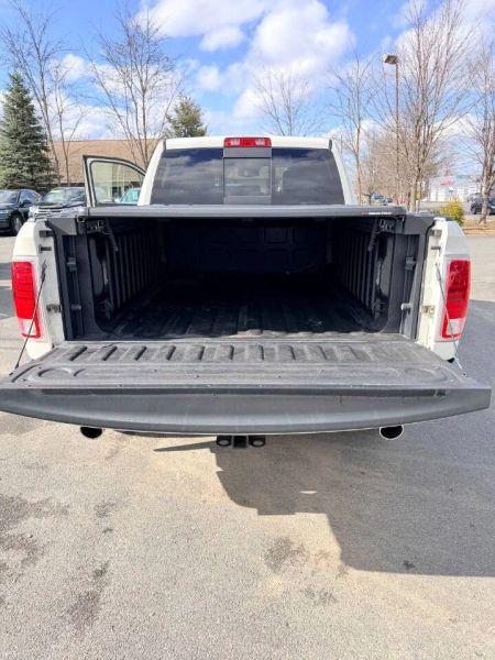 2017 Ram 1500 Limited Crew Cab 4x4 6'4" Box