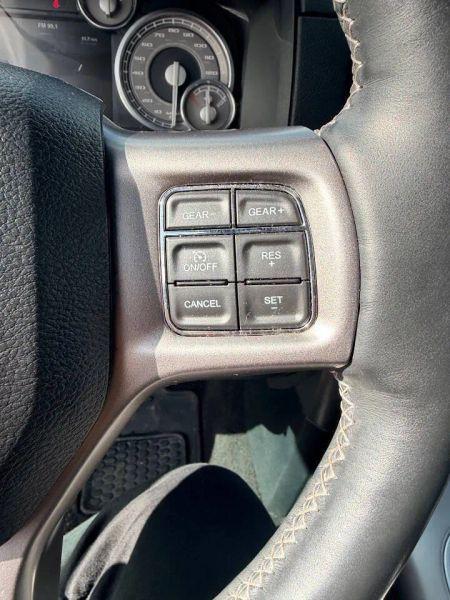 2017 Ram 1500 Limited Crew Cab 4x4 6'4" Box