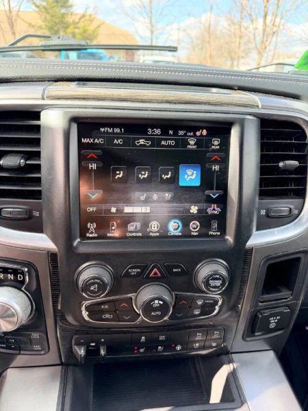 2017 Ram 1500 Limited Crew Cab 4x4 6'4" Box