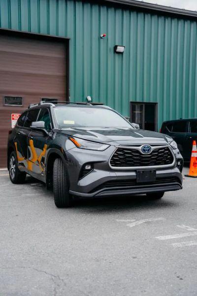 2022 Toyota Highlander Hybrid XLE