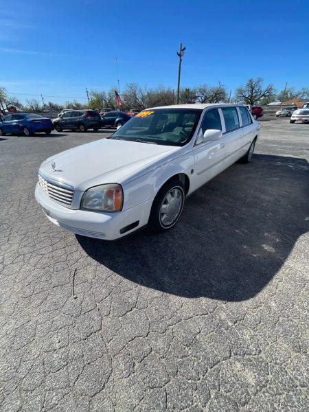 2000 Cadillac DeVille Standard for sale in San Angelo, TX