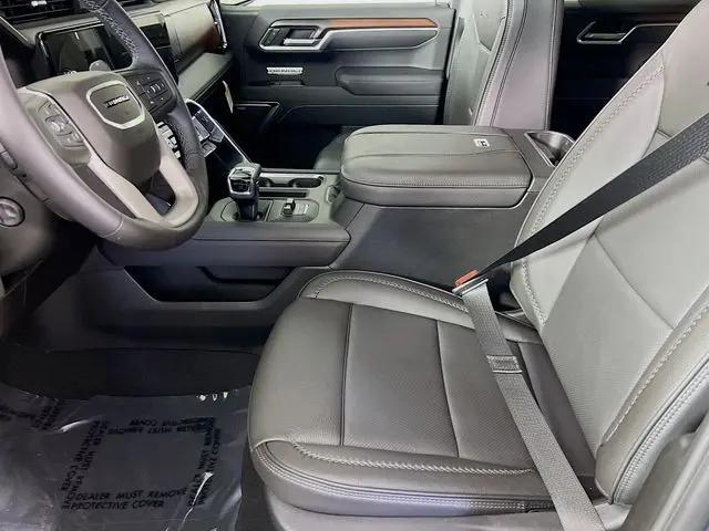 2026 GMC Sierra 1500 Crew Cab, Short Bed, Denali, 4WD