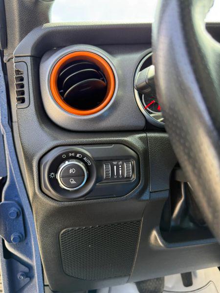 2022 Jeep Gladiator Sport
