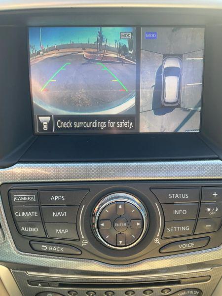2017 Nissan Pathfinder SL