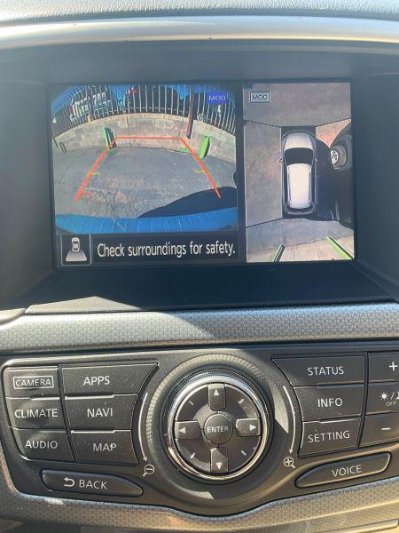2017 Nissan Pathfinder SL