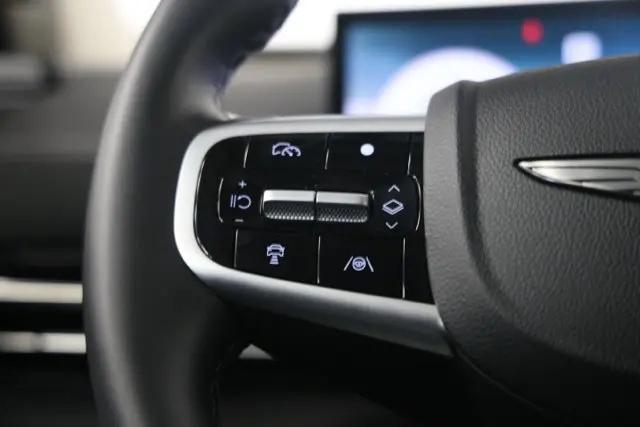 2025 Genesis GV80 2.5T Standard AWD