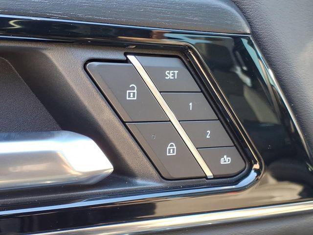 2026 GMC Yukon 4WD Denali