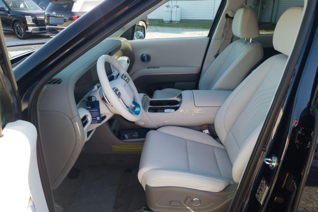 New 2026 Blue HYUNDAI Blue SEL 7P image 14