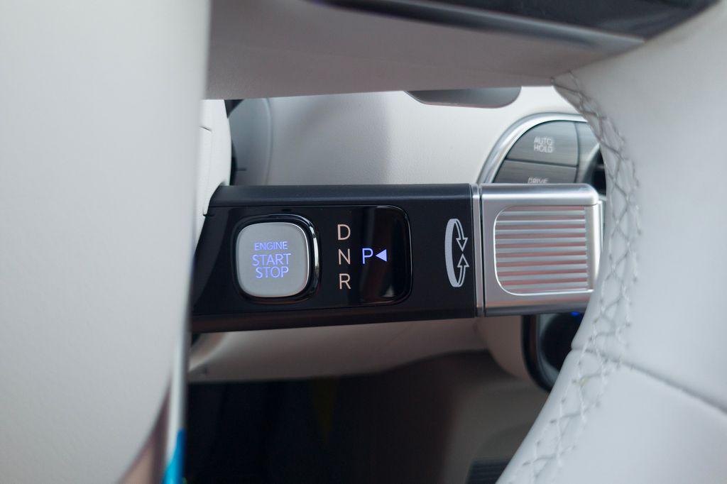 New 2026 Blue HYUNDAI Blue SEL 7P image 26
