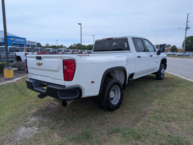 2024 Chevrolet Silverado 3500HD 4WD Crew Cab Long Bed Work Truck