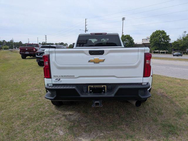 2024 Chevrolet Silverado 3500HD 4WD Crew Cab Long Bed Work Truck