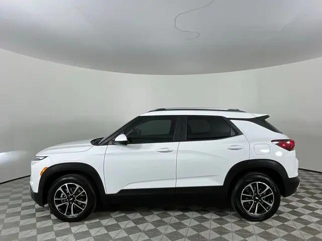 2025 Chevrolet TrailBlazer FWD LT