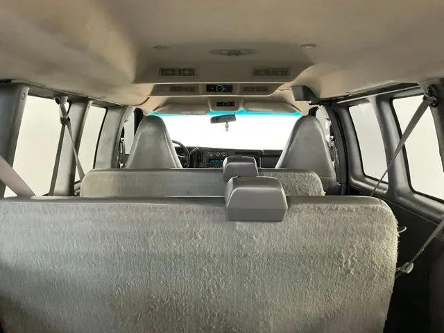 2023 Chevrolet Express Passenger RWD 3500 Regular Wheelbase LS