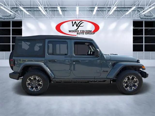2026 Jeep Wrangler 4-Door Sahara 4x4