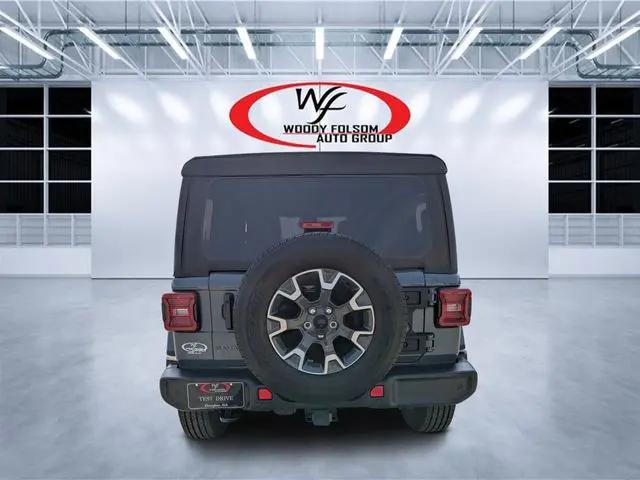 2026 Jeep Wrangler 4-Door Sahara 4x4