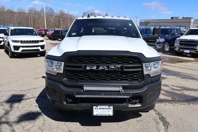 2022 Ram 3500 Tradesman/SLT