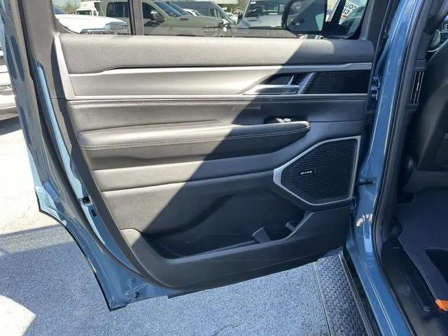 2026 Jeep Grand Wagoneer 4x4