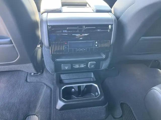 2026 Jeep Grand Wagoneer 4x4