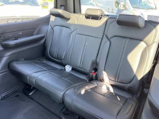 2026 Jeep Grand Wagoneer 4x4