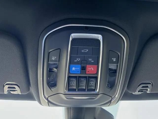 2026 Jeep Grand Wagoneer 4x4