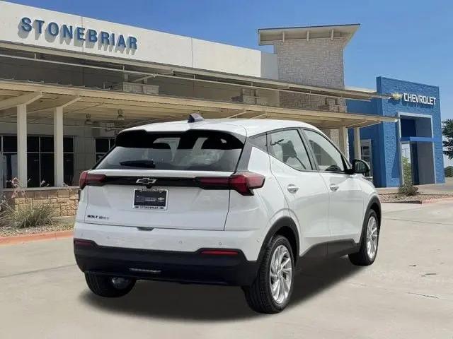 2027 Chevrolet Bolt LT FWD