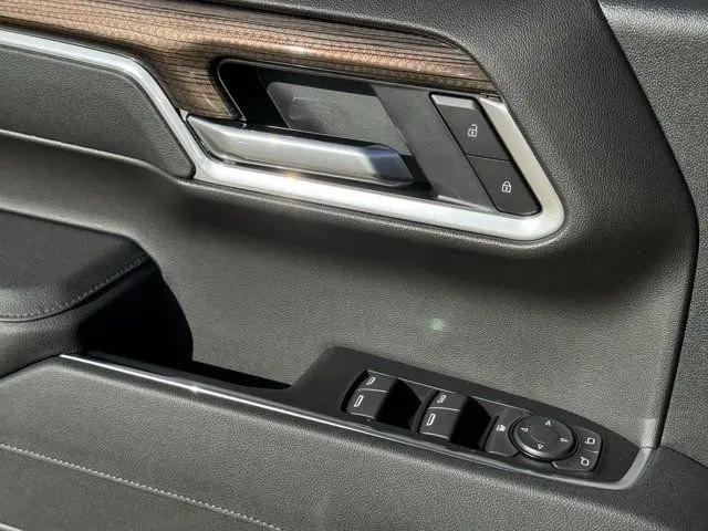 2026 Chevrolet Silverado 1500 2WD Crew Cab Short Bed RST