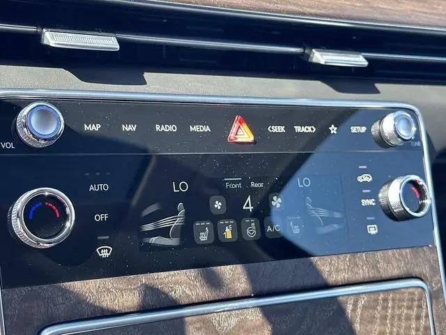 2026 Genesis GV80 2.5T Select AWD