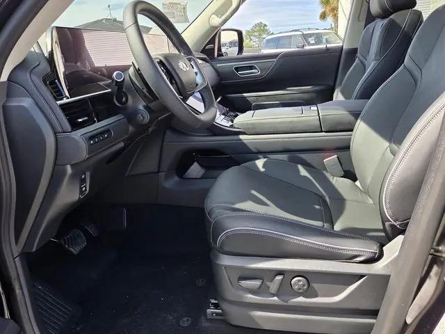 2026 INFINITI QX80 LUXE AWD