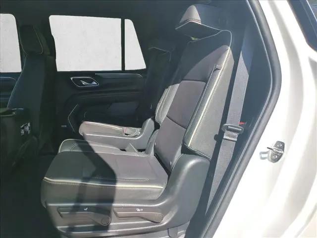 2023 GMC Yukon 4WD SLT