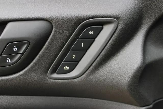 2022 GMC Acadia AWD SLT