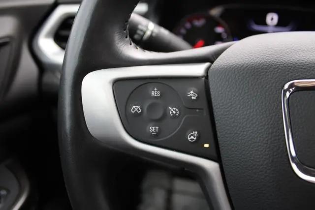 2022 GMC Acadia AWD SLT