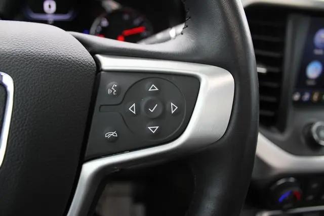 2022 GMC Acadia AWD SLT